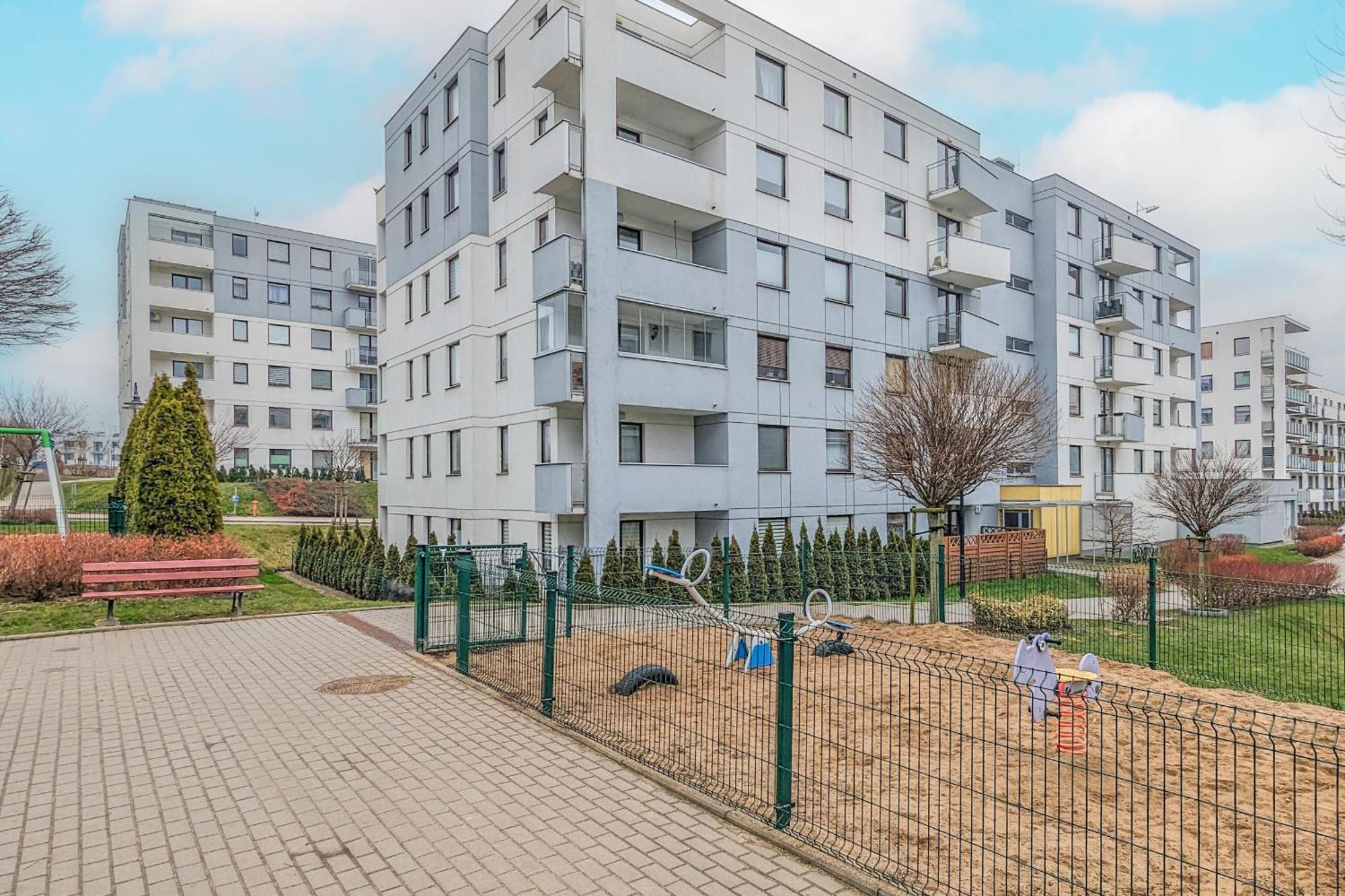 Pastel Lawendowe Wzgorze Studio With Balcony And Parking By Noclegi Renters Гданск Екстериор снимка